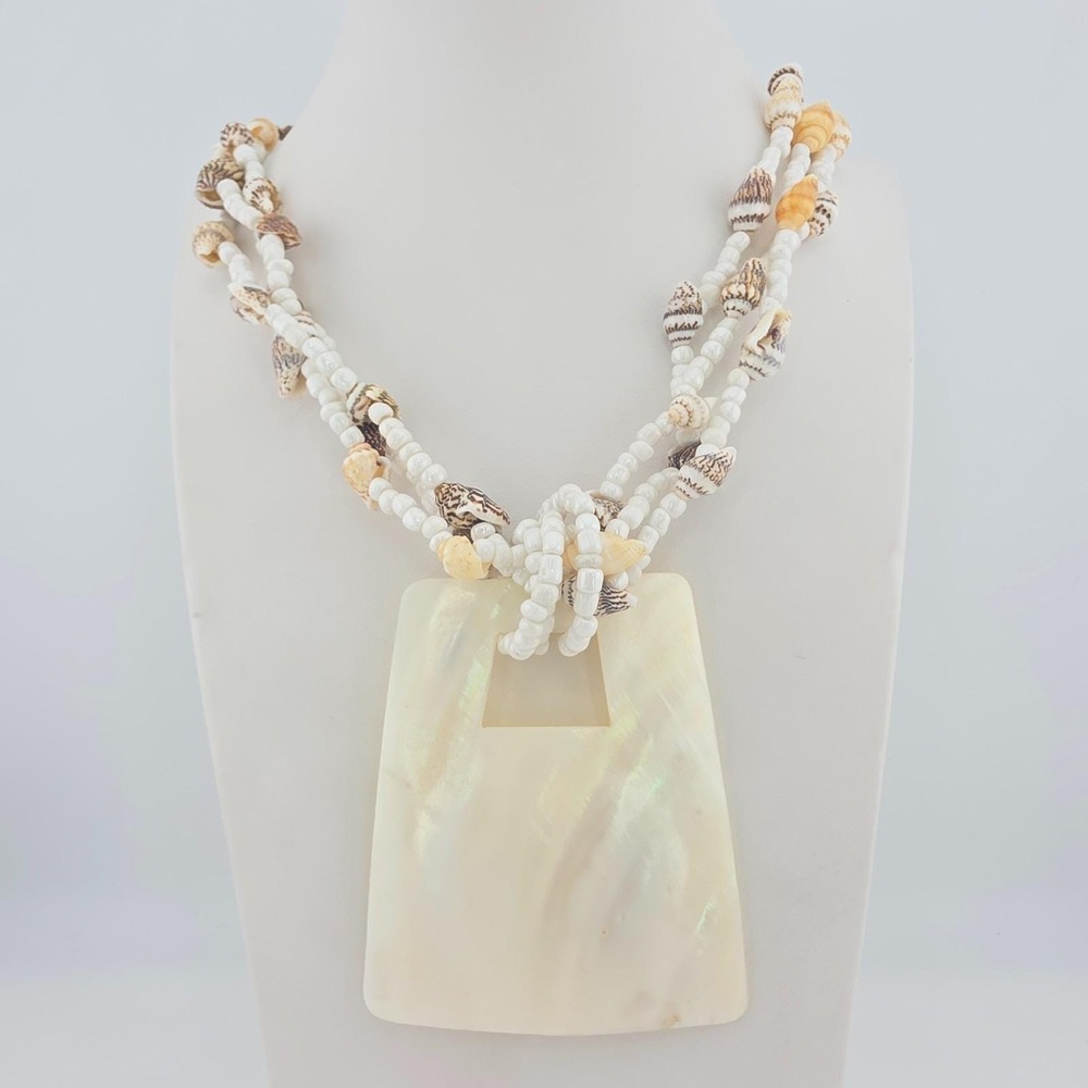 Vintage Mother Of Pearl Necklace Spiral Shell Statement Seed Bead 3 Strand 24"
